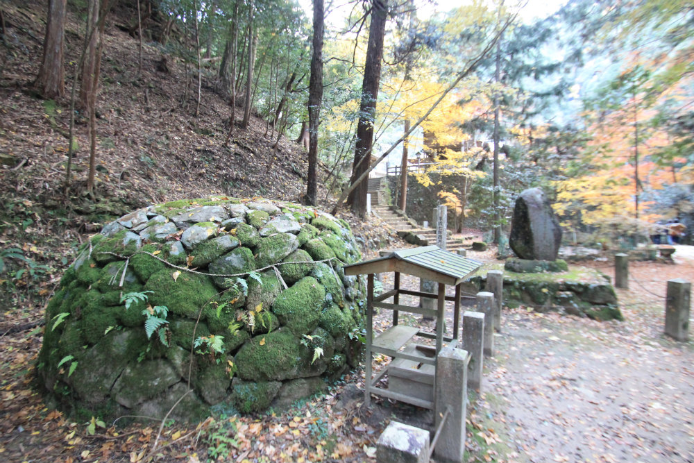 Ameno-Iwatowake Jinja shrine