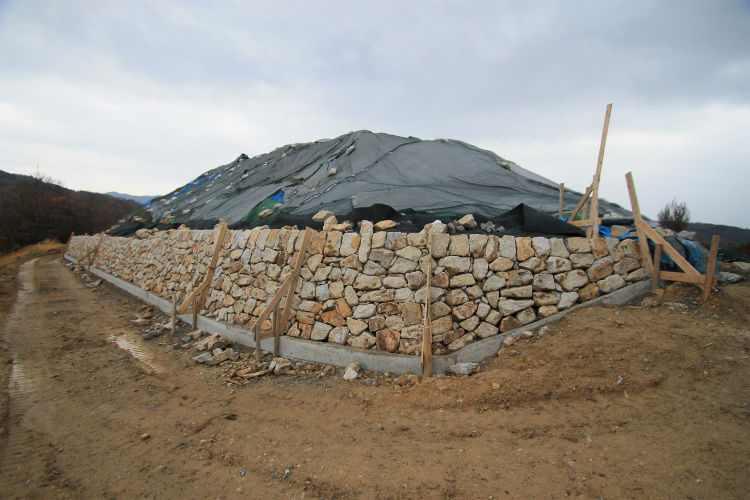 Click for the gallery page to add comments and vote (PID:104135) Hazaike Kofun