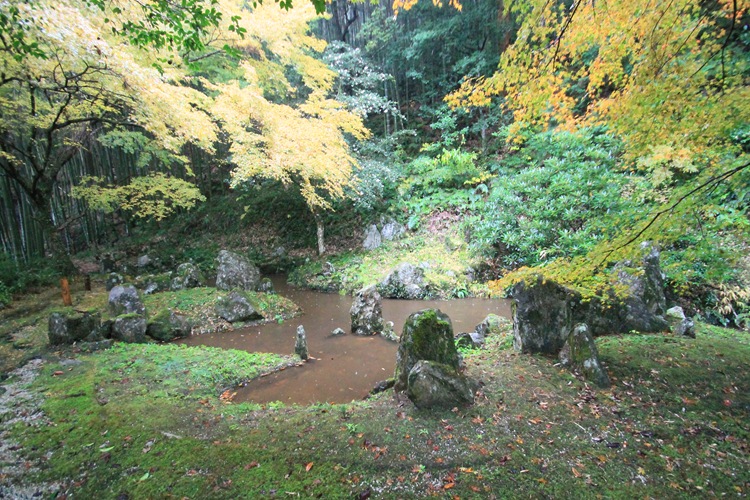 Ryūzō -ji temple