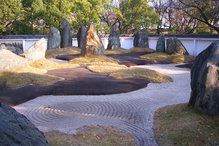 Hōkoku-jinja shrine (PID:208001) Hōkoku-jinja shrine