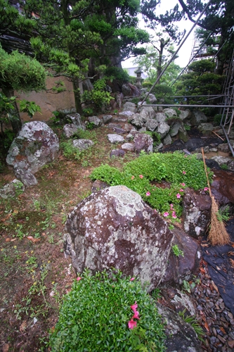 Dōjō-ji temple