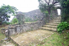 Nakagusuku-jō