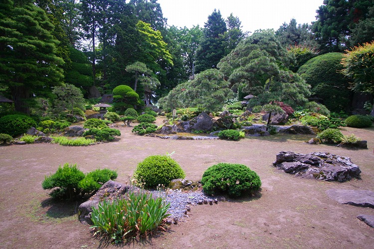 Zuiraku-en garden