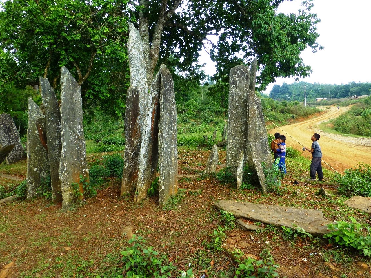 Site in Laos

Megalithica.ru