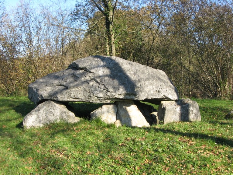 Buzy dolmen (Lo Calhau de Teberno). In occitan language, 