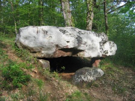 Saint-Chamassy Dolmen