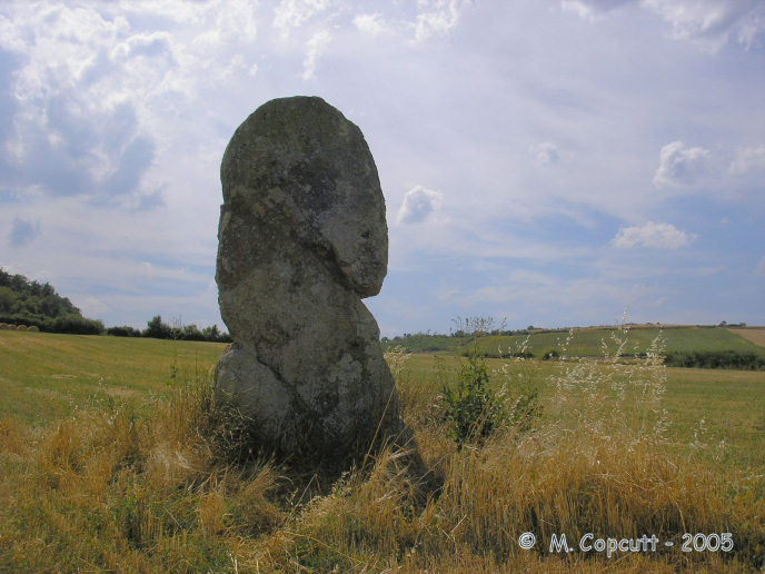 Menhir dit Pierre Fichade