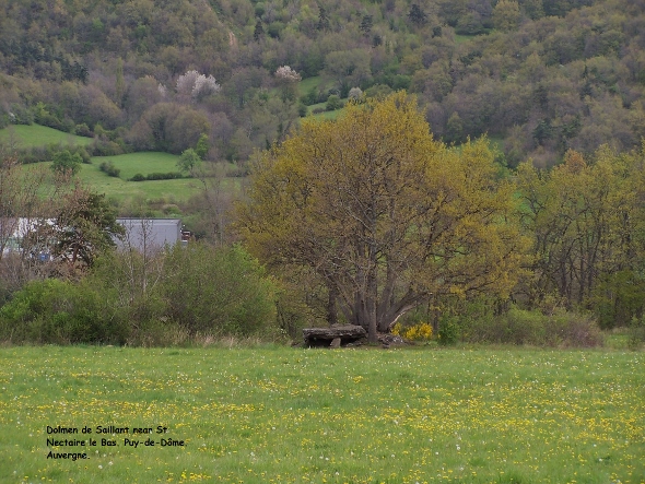 Saillant dolmen