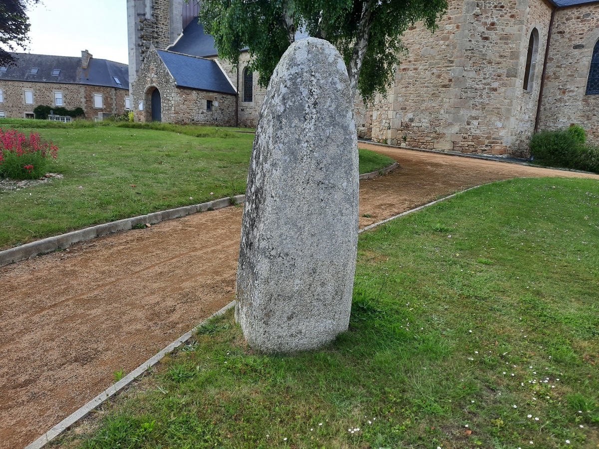 Stèle dit Le Lech