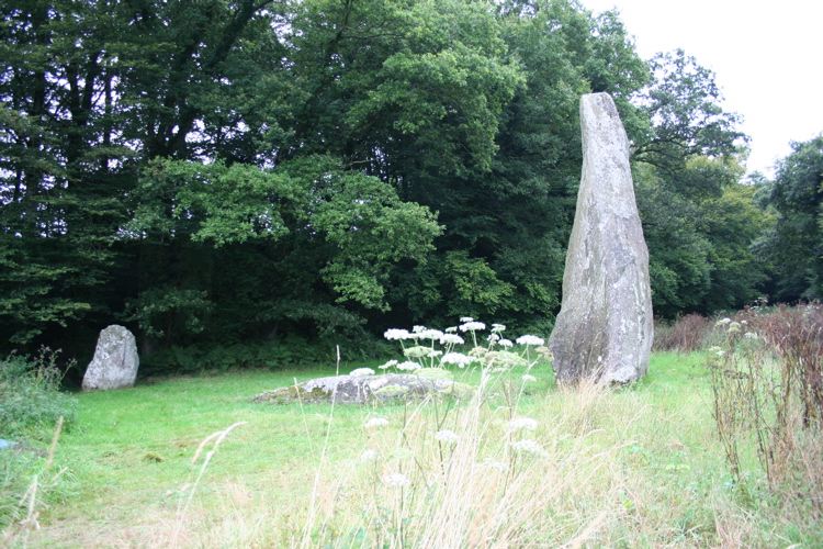 Pergat menhirs