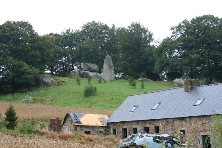 Click for the gallery page to add comments and vote (PID:33302) Porzic menhir