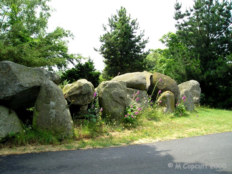 Ville Bellanger allée couverte