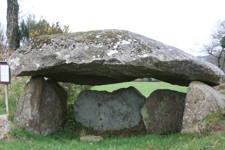 Click for the gallery page to add comments and vote (PID:26152) Dolmen de Roc'h Toul