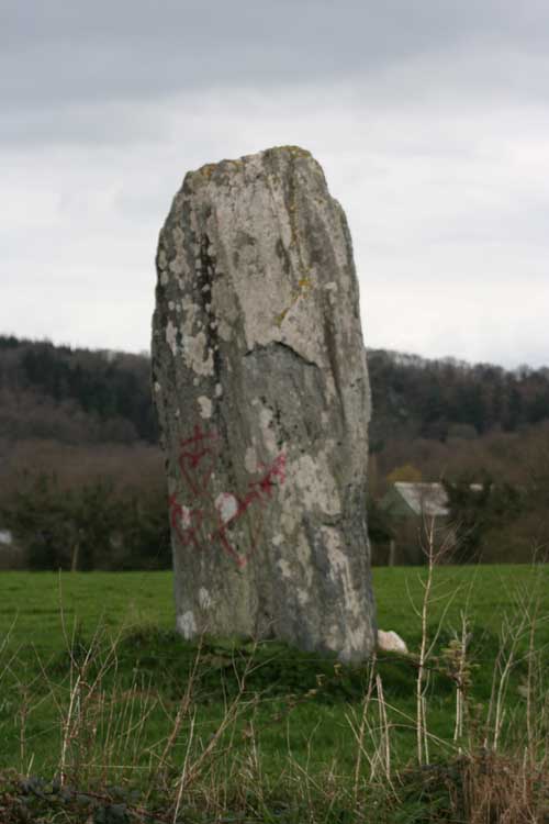 Callac menhir