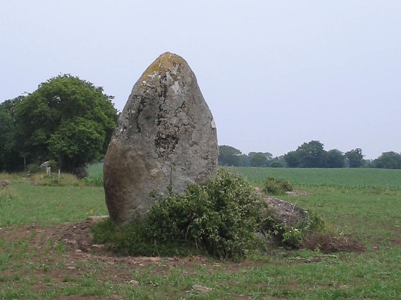 Men Bihan menhir