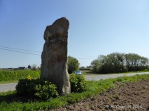 Menhir de Kerloc'h (Plouguiel)