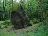 Guihallon menhir - PID:32763