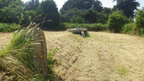 Prajou-Menhir allée couverte