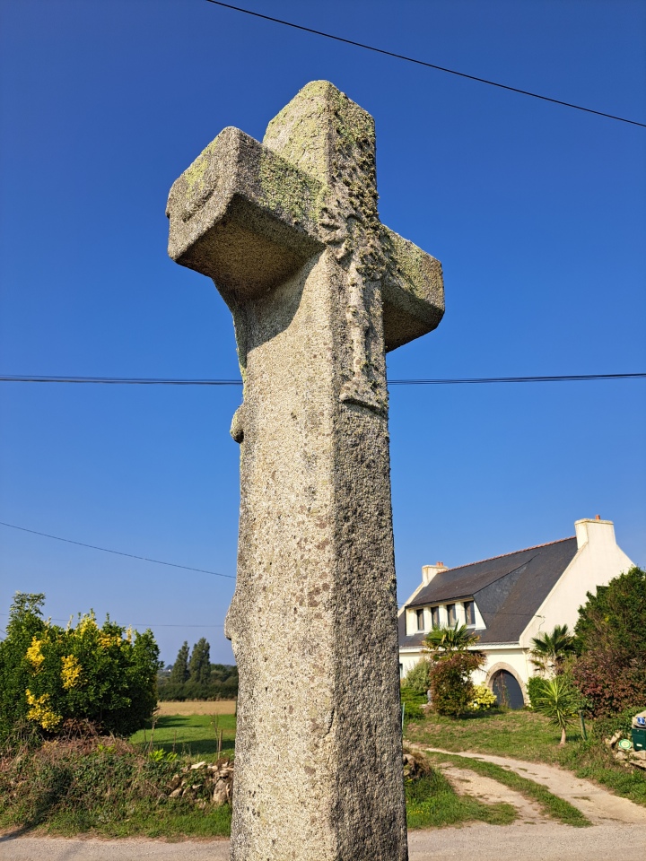 Click for the gallery page to add comments and vote (PID:278405) Kerloguen Cross