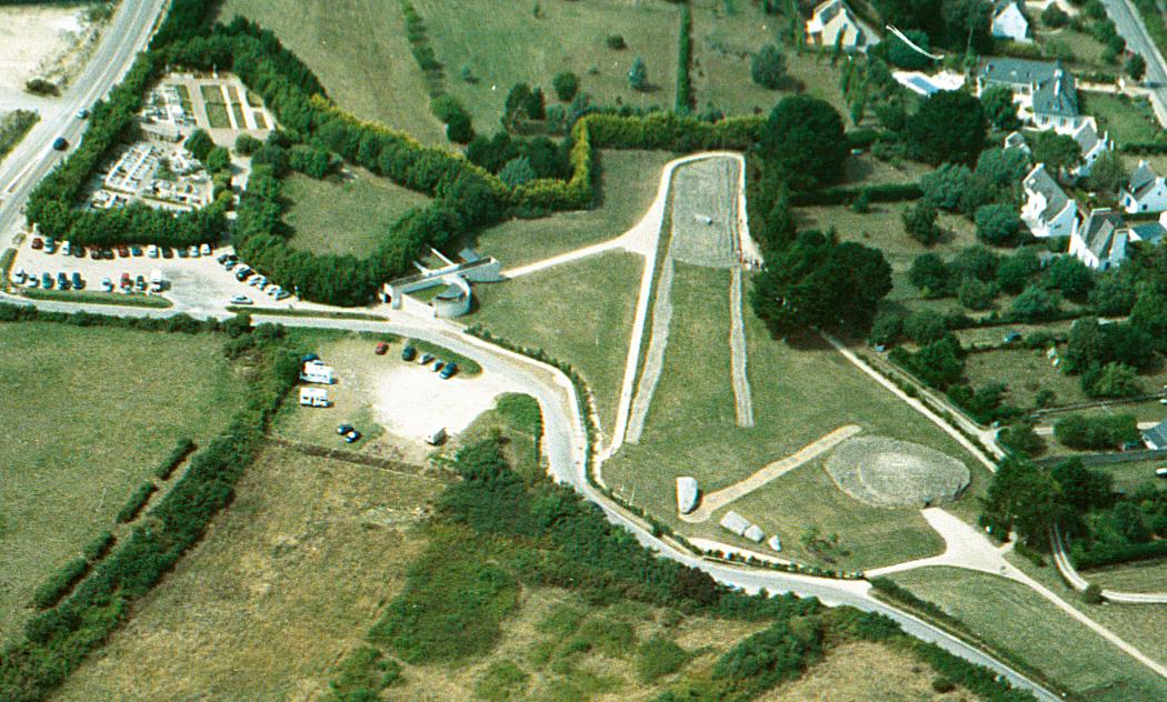 Click for full size image of Grand Menhir Brisé (PID:3477) Grand Menhir Brisé