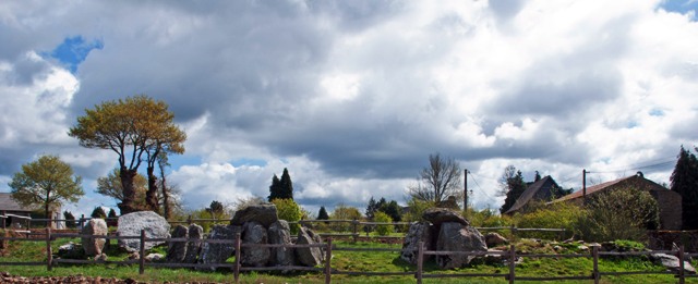 Click for the gallery page to add comments and vote (PID:90854) Haut Bézon allée couverte