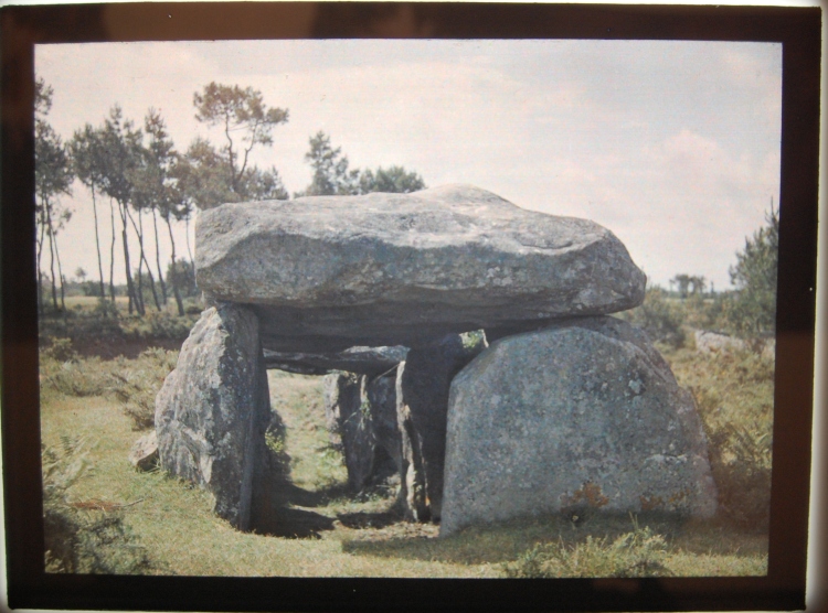 Click for the gallery page to add comments and vote (PID:35435) Mané-Kerioned dolmen