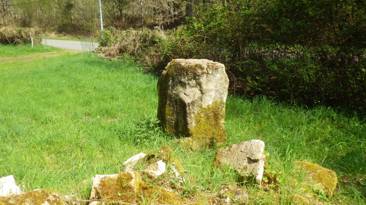 Menhir Ty er Go