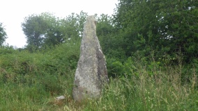 Menhir du Moustoir