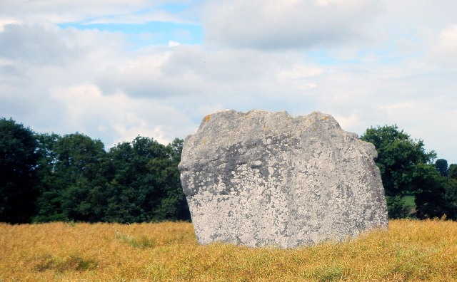 Click for the gallery page to add comments and vote (PID:91076) La Verrie menhir