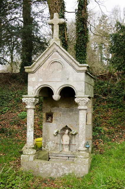 Click for the gallery page to add comments and vote (PID:105438) Fontaine Saint-Armel