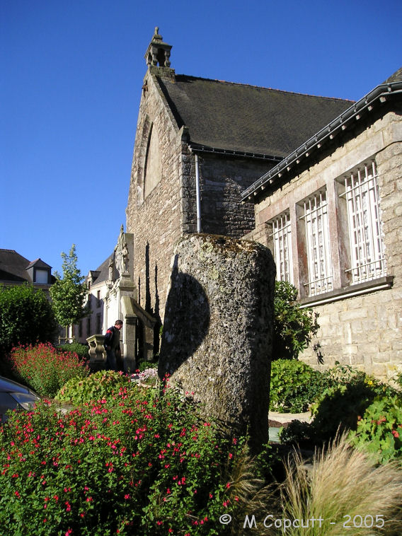 St Jean-Brévelay stèle