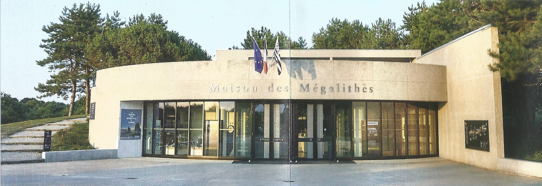Click for the gallery page to add comments and vote (PID:248492) Maison des Mégalithes