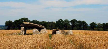 Dolmen de Men-Gouarec