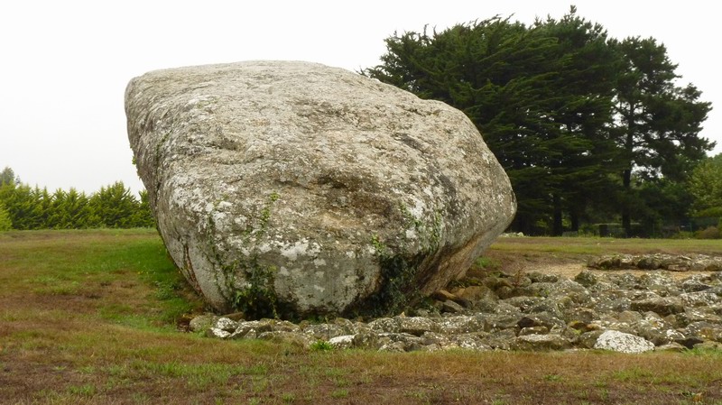 Grand Menhir Brisé