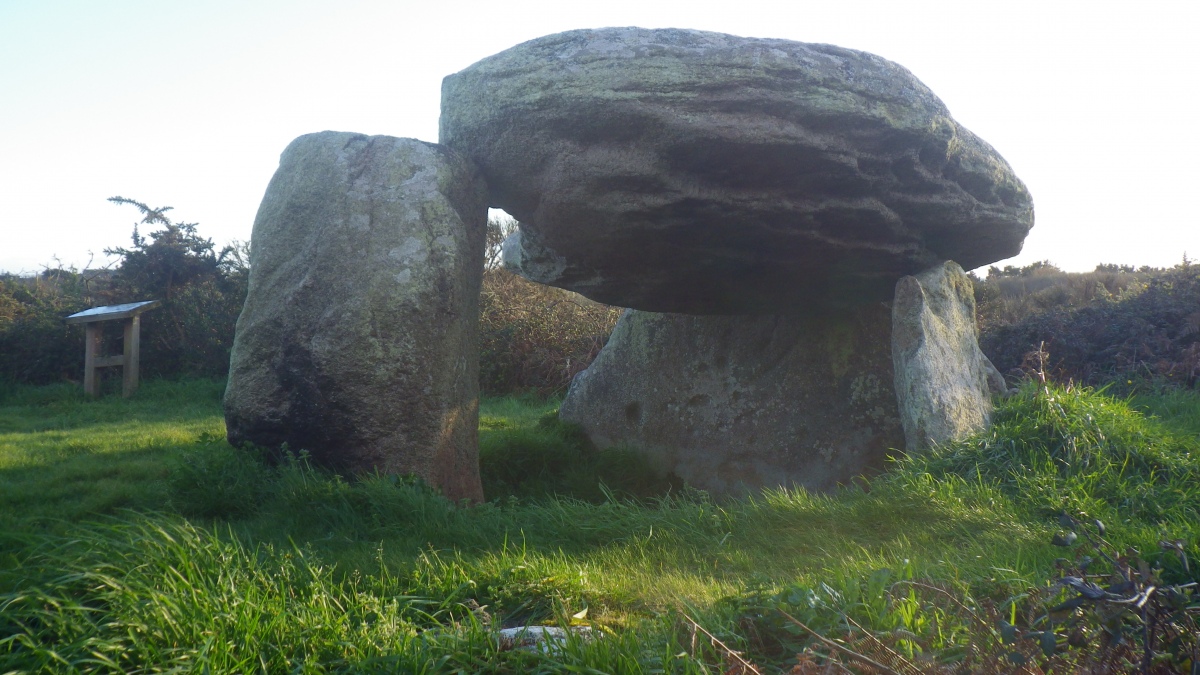 Dolmen dit Ar Roc'h