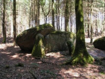 Dolmen de Coëby 1