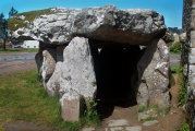 Click for full size image of Crucuno dolmen (PID:103350) Crucuno dolmen