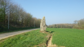 Menhir de Camblot