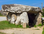 Click for full size image of Crucuno dolmen (PID:125007) Crucuno dolmen
