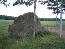 Petit-Resto menhir