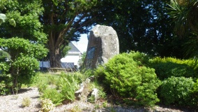 Menhir de Mélézéven