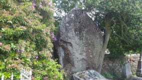 Menhir de la Chapelle de la Houssaie