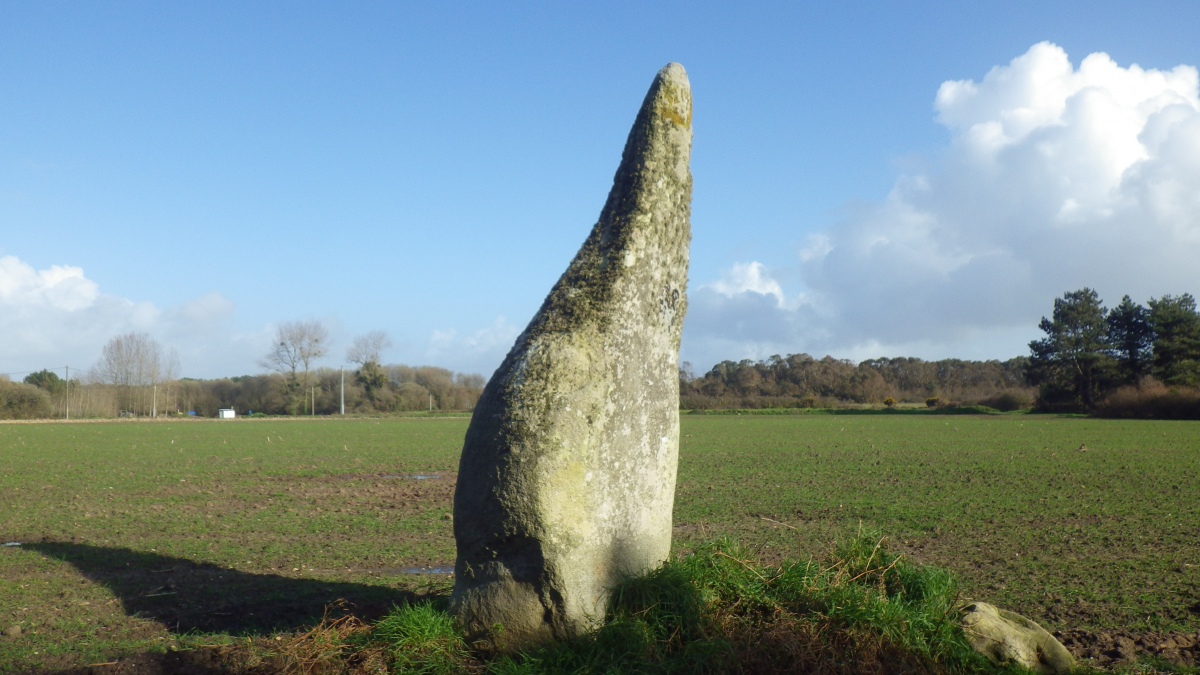 Click for the gallery page to add comments and vote (PID:280155) Menhir de Kerabus