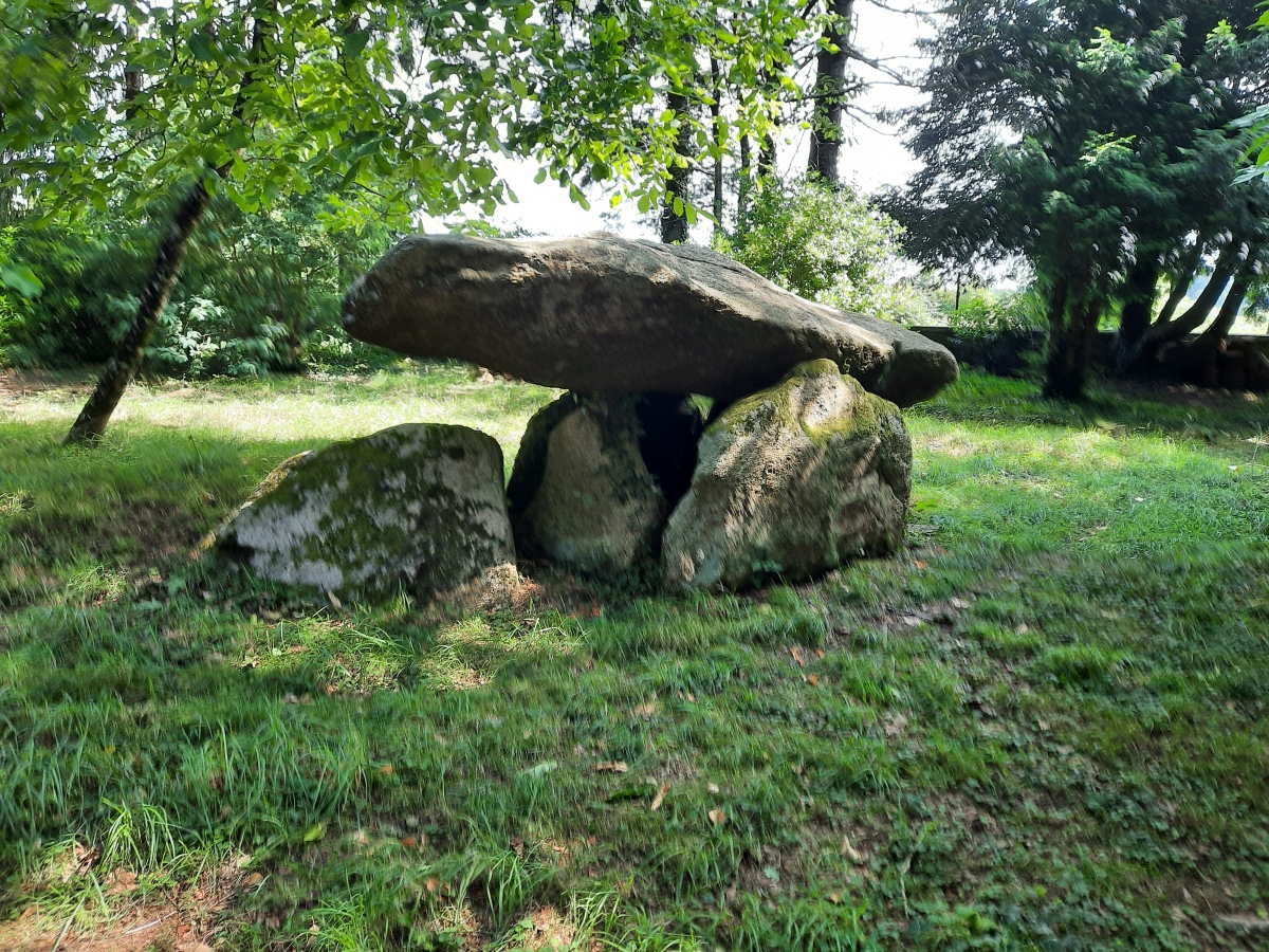 Dolmen de Roscasquen