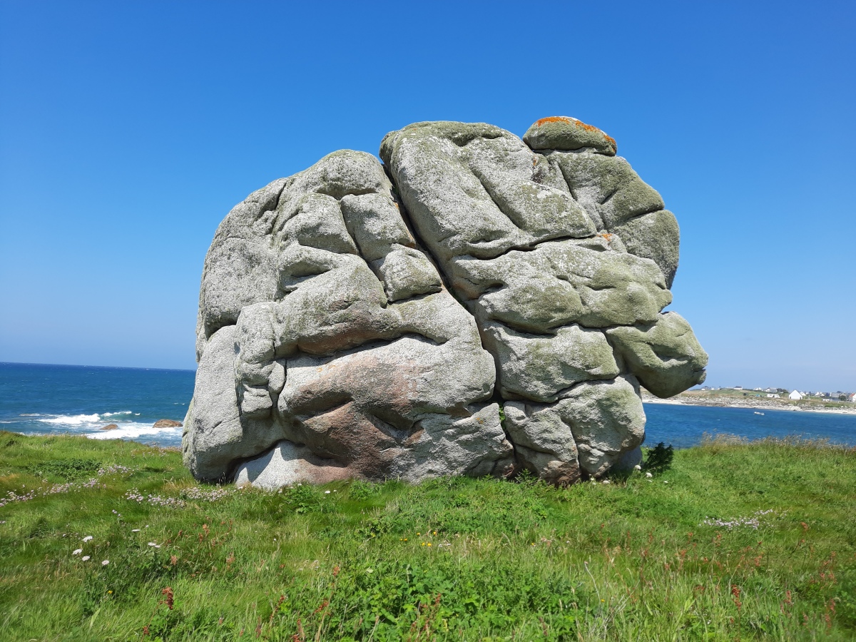 Click for the gallery page to add comments and vote (PID:275596) Rocher du Cerveau
