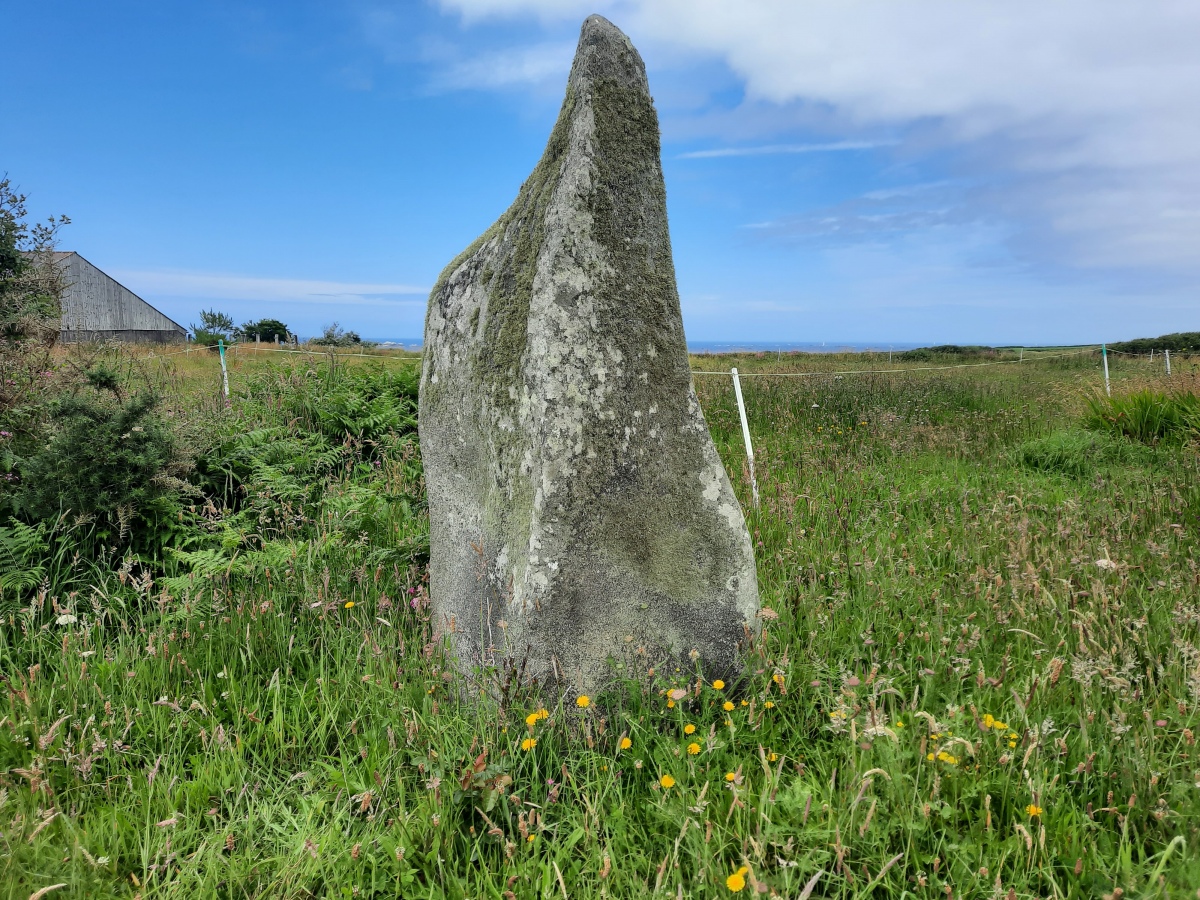 Menhir de Foshuel