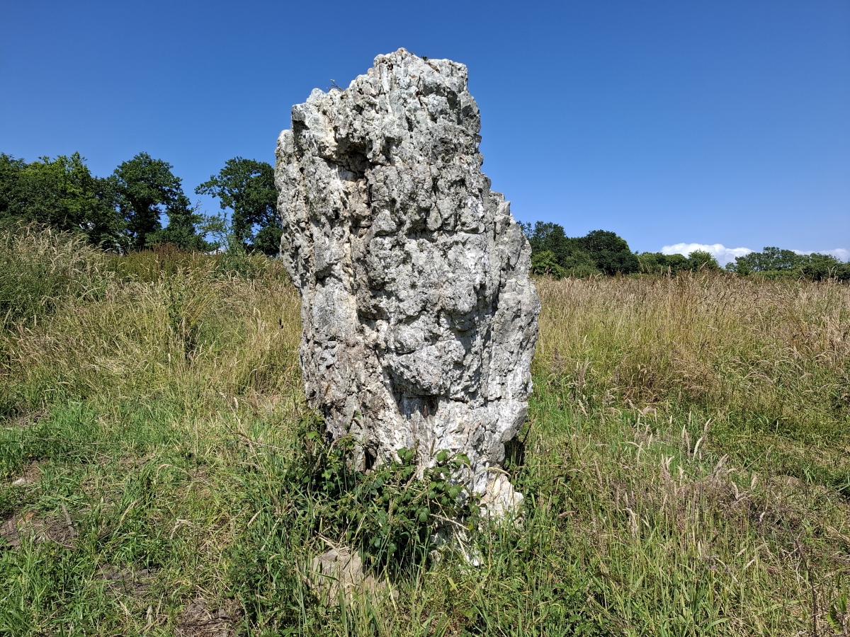Click for the gallery page to add comments and vote (PID:293422) Menhir de Kerzuélet