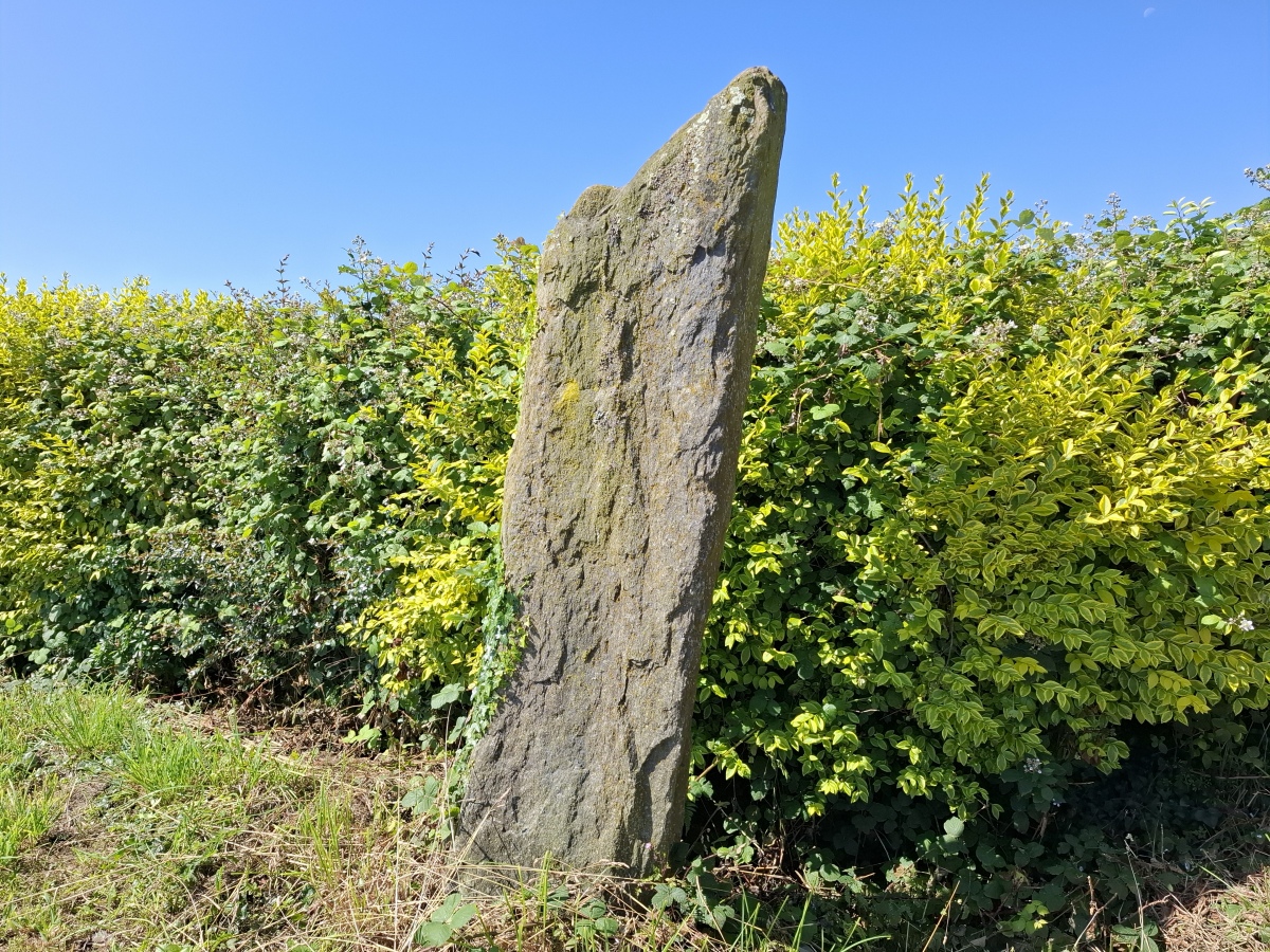 Menhir de Kerhuon
