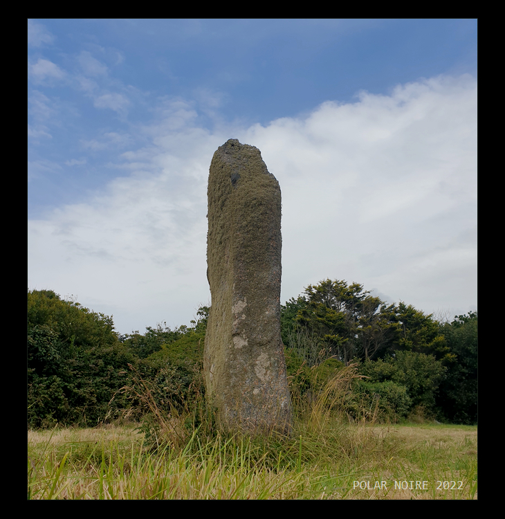 Kerivoret Menhir