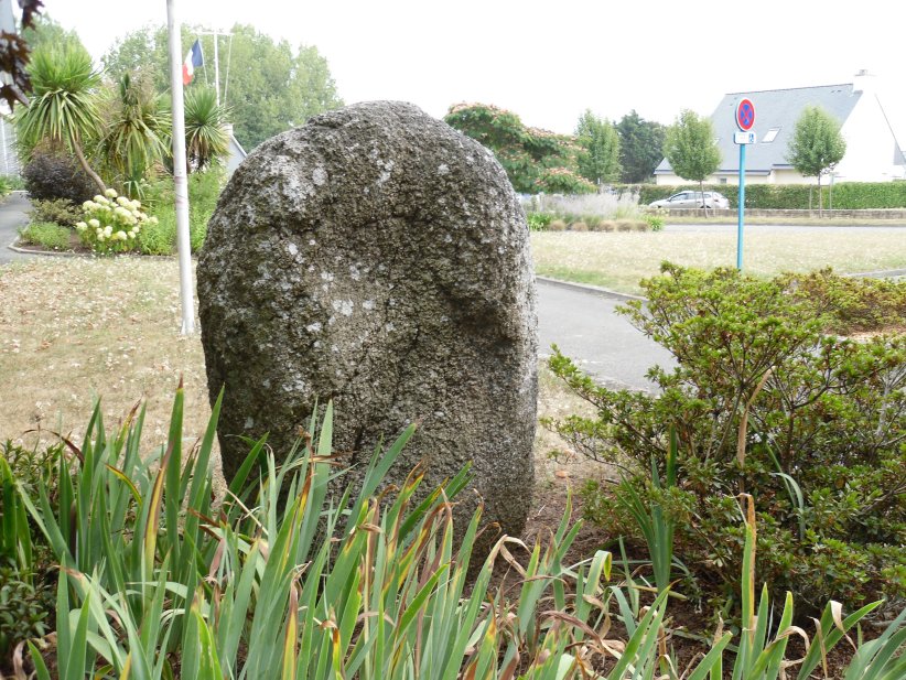 Menhir de la Mairie